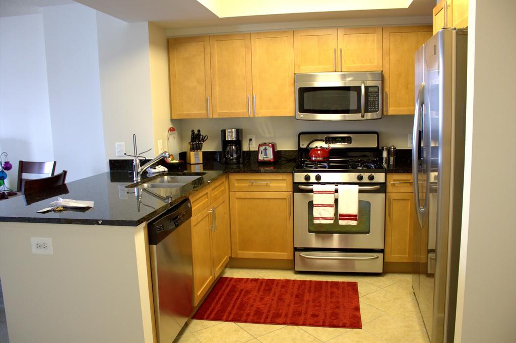 ארלינגטון Crystal Quarters Corporate Housing At The Gramercy חדר תמונה